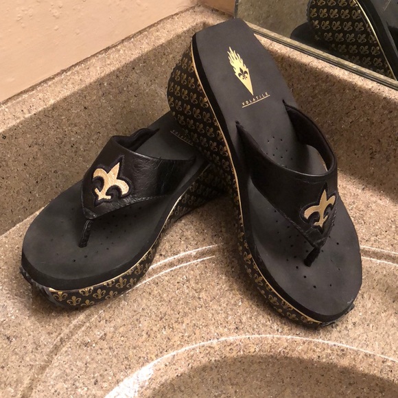 saints flip flops